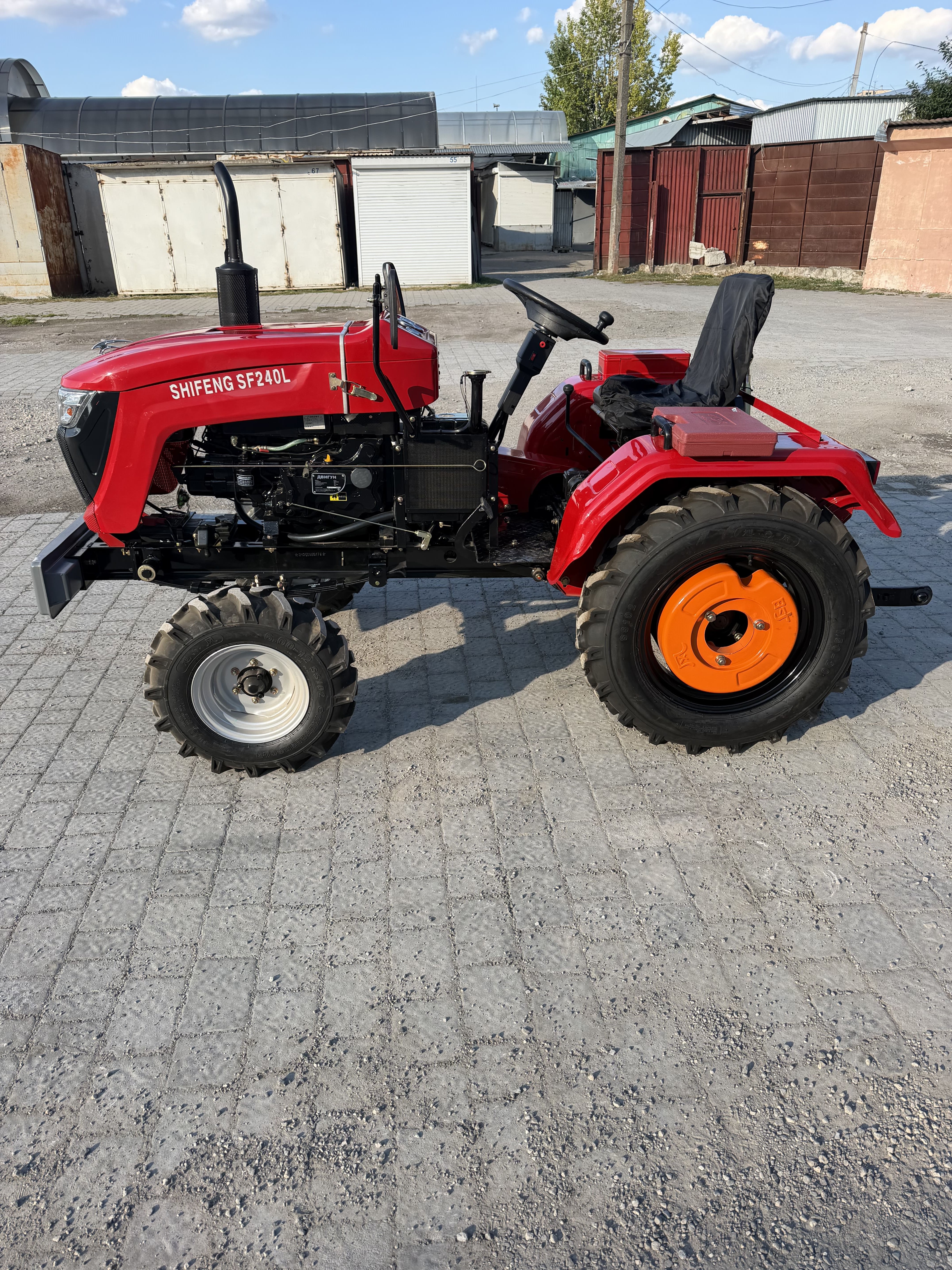 Мінітрактор дизельний SF-240L Shifeng
