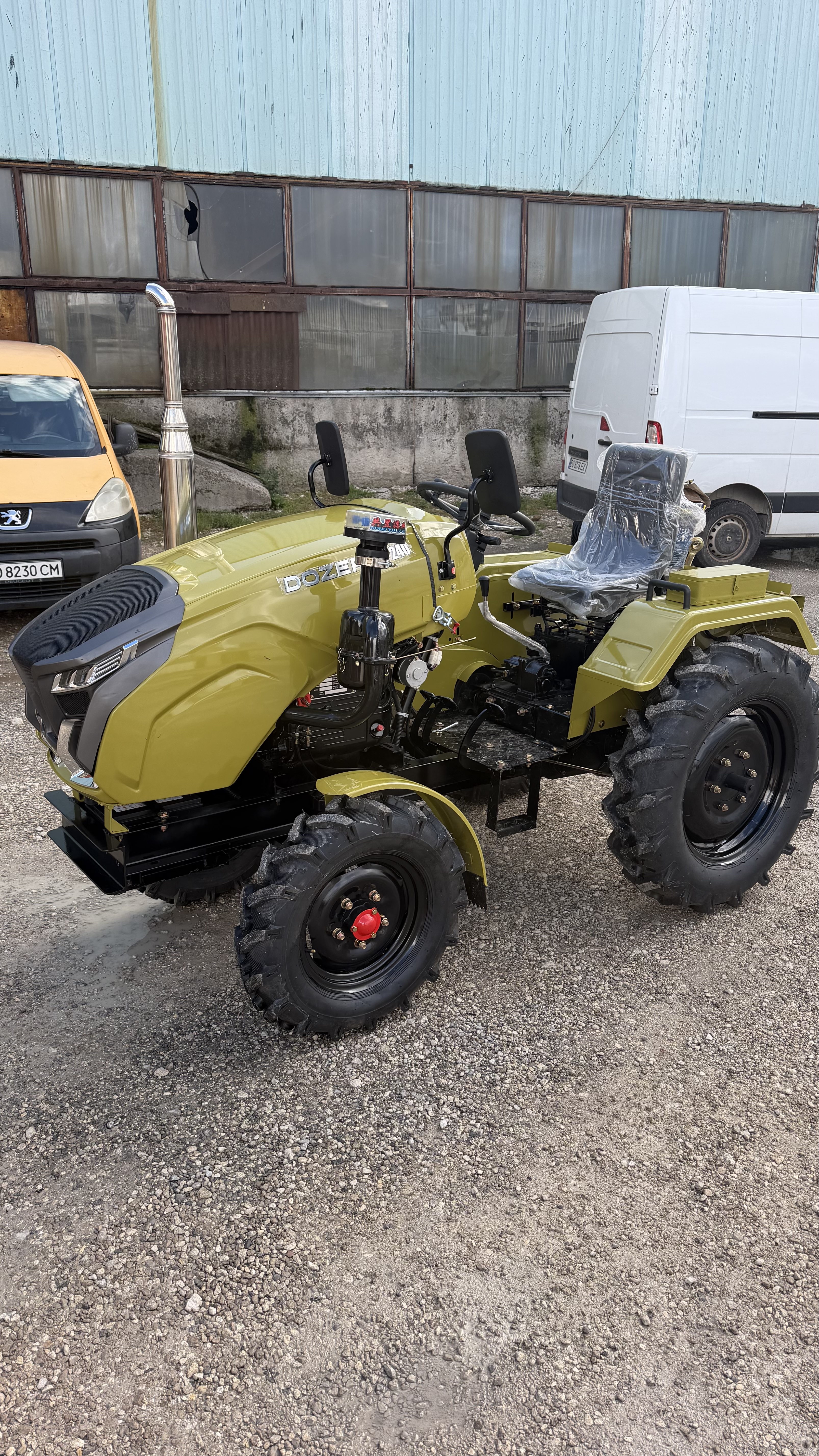 Мототрактор DOZER D240